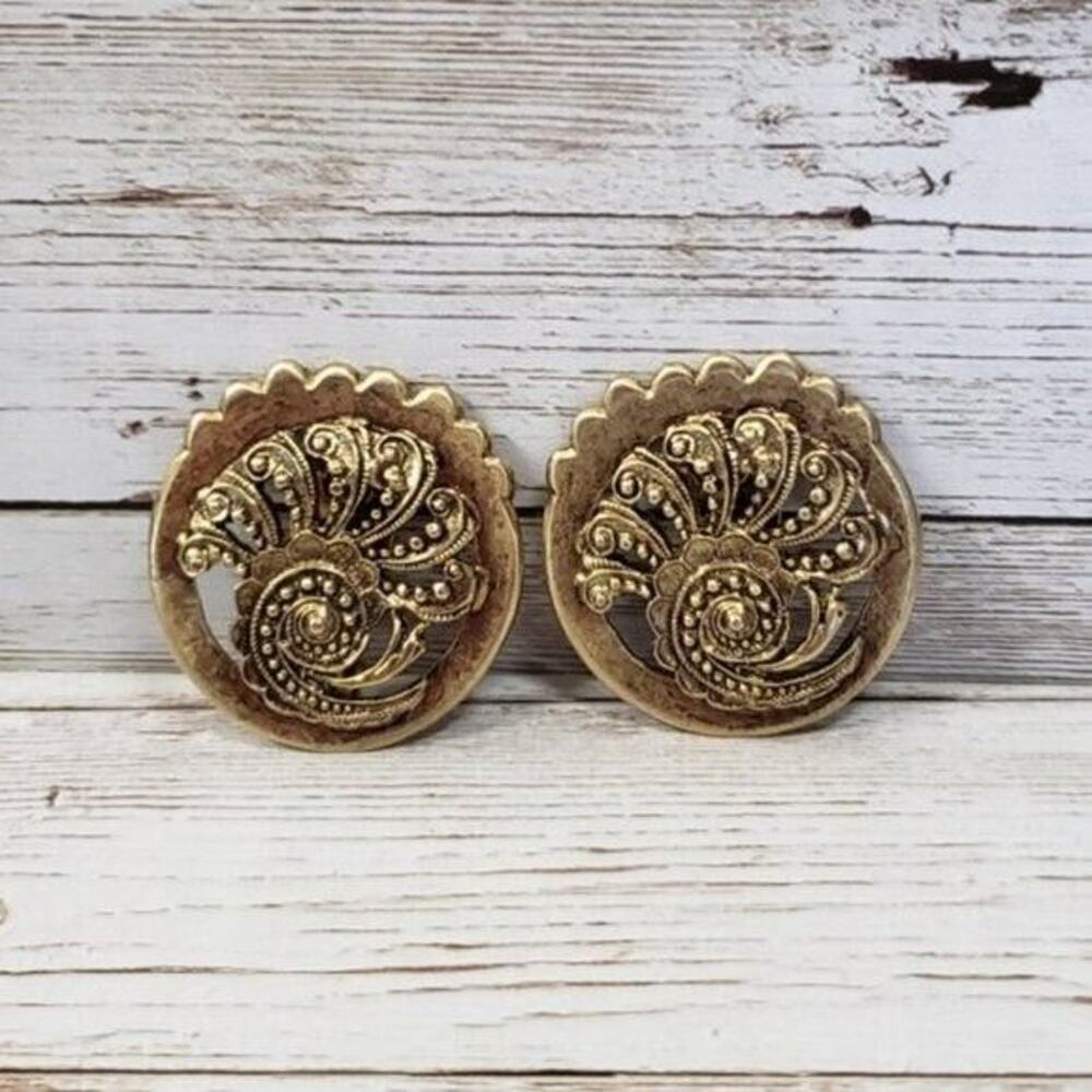 Vintage Les Bernard Clip On Earrings - Statement Gold Tone Ornate Circle